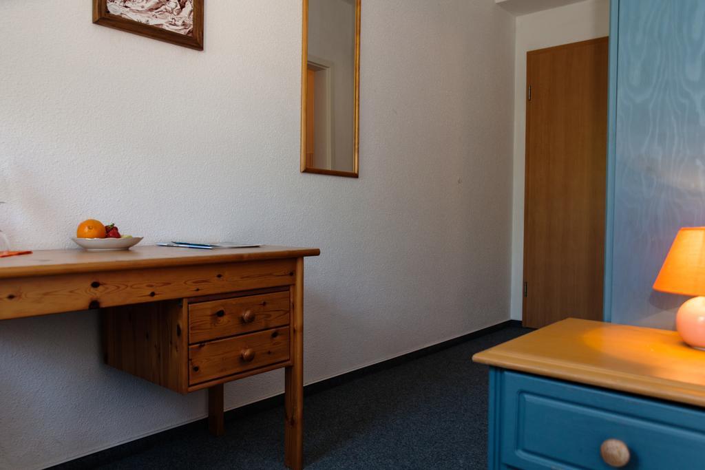 Pension Altstadt Borna Bagian luar foto