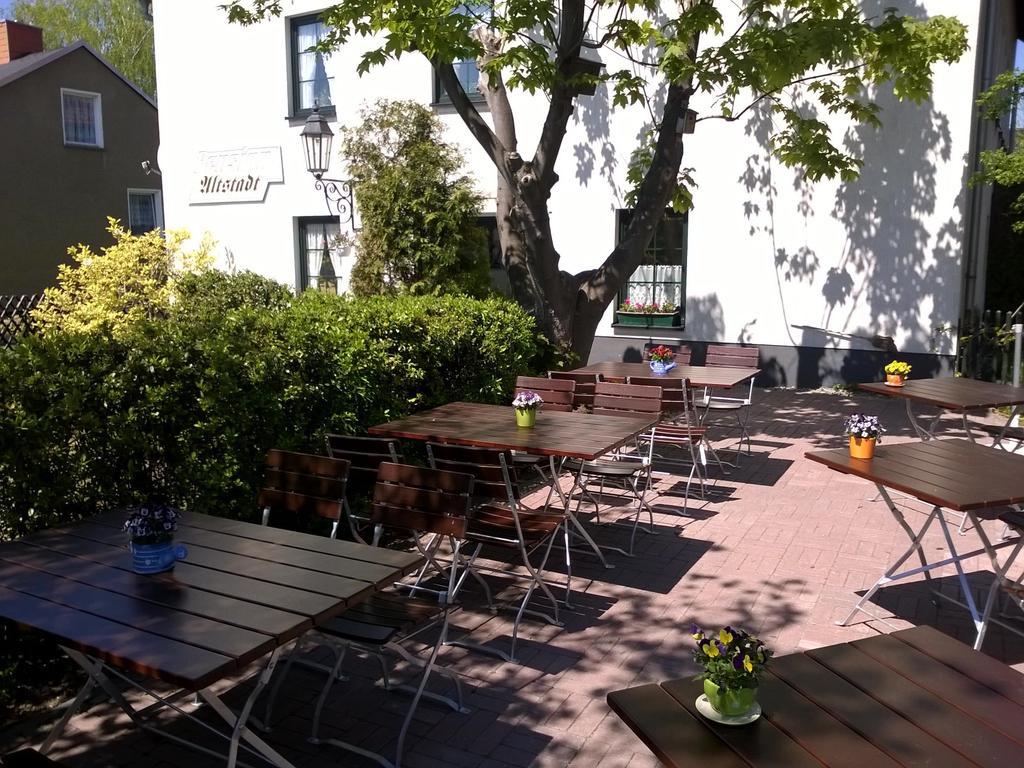 Pension Altstadt Borna Bagian luar foto